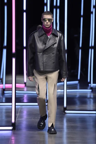 Look 36